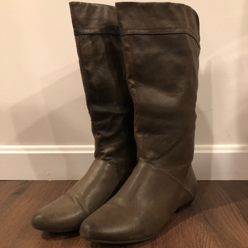 BASS boots